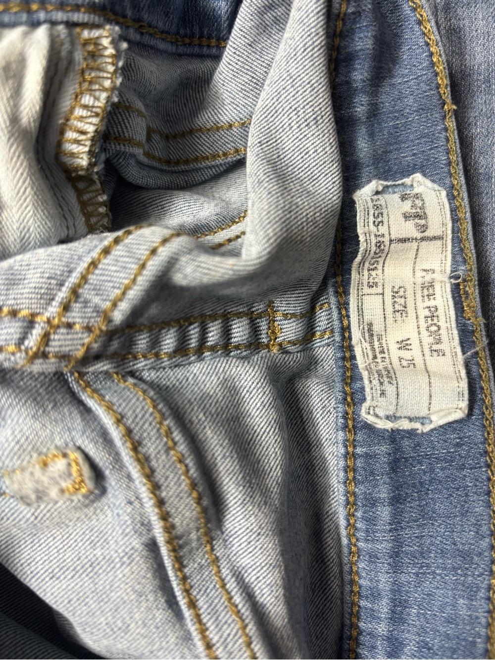 Free People Light Wash Button-Fly Skinny Jeans (Size 25) - Picture 4 of 4